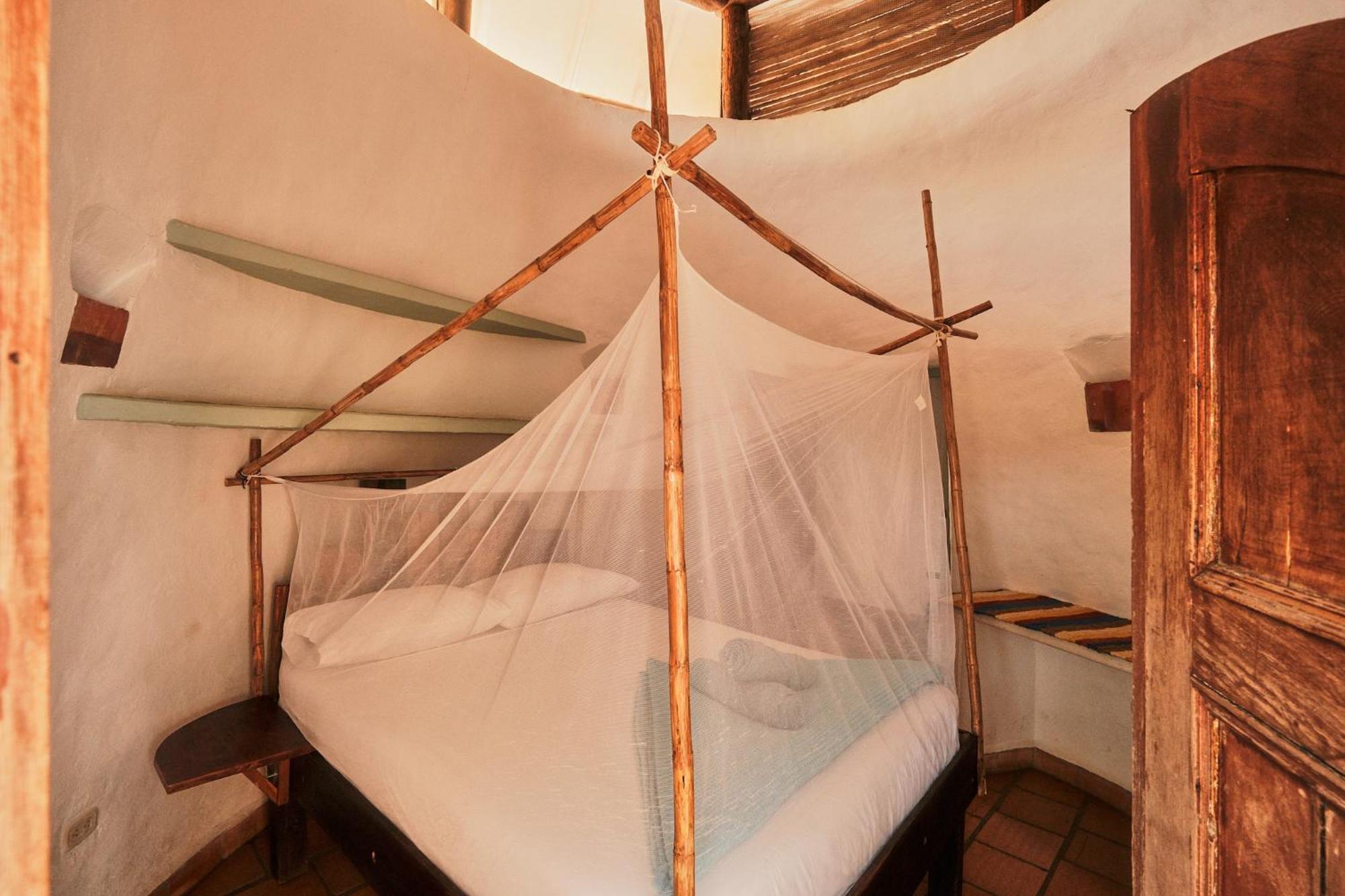 Nomad Hostal - Баричара Экстерьер фото
